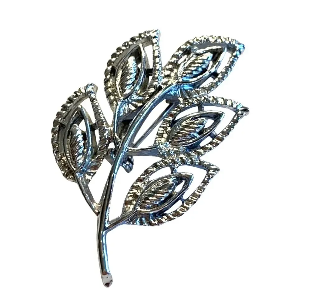 Vintage mid century silvertone brooch textured dimensional pin mod 60's jewelry